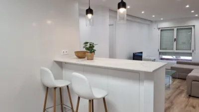 Piso en alquiler en Calle de Macías Picavea, 5, General Dávila (Santander) de 1.050 €<span>/mes</span>