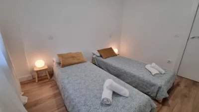 Piso en alquiler en Calle de Macías Picavea, 5, General Dávila (Santander) de 1.050 €<span>/mes</span>