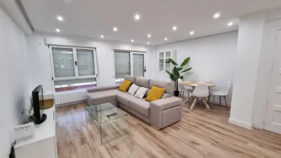 Piso en alquiler en Calle de Macías Picavea, 5, General Dávila (Santander) de 1.050 €<span>/mes</span>