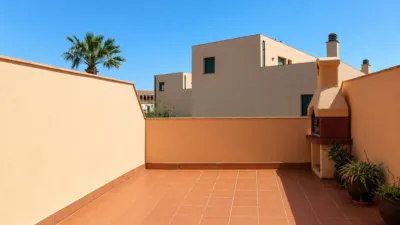 Casa en venta en Carrer del Mar, Sant Pere Pescador de 274.000 €