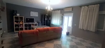 Casa adosada en venta en Calle Camilo José Cela, 6 - Vista 5