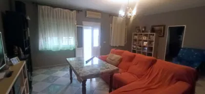 Casa adosada en venta en Calle Camilo José Cela, 6 - Más