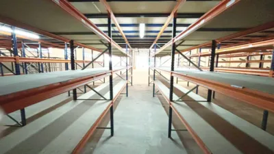 Nave industrial en venta en Poligono Campollano - Més
