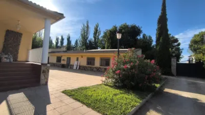 Chalet in Albacete photo 8