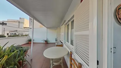 Flat in Carrer de Caballero d'Asphelt photo 3