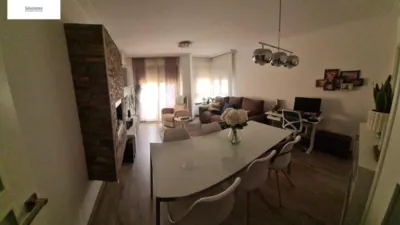 Flat in Circunvalacion-Feria photo 2