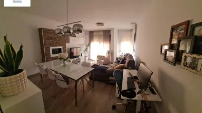 Flat in Circunvalacion-Feria photo 3