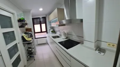Flat in Circunvalacion-Feria photo 4