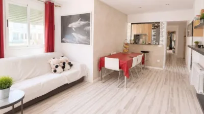 Flat on Carrer Jacinto Benavente photo 3