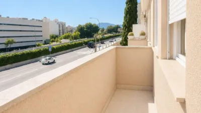 Flat on Carrer Jacinto Benavente photo 6