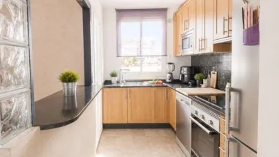 Flat on Carrer Jacinto Benavente photo 8