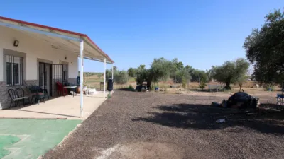 Finca rústica en venta en los Arenales, Montijo de 95.000 €