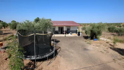 Finca rústica en venta en los Arenales, Montijo de 95.000 €
