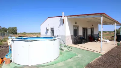 Finca rústica en venta en los Arenales, Montijo de 95.000 €