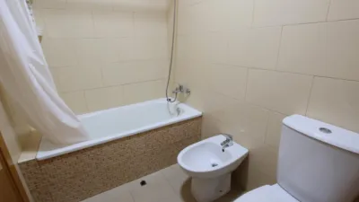 Casa adosada en venta en Calle Helechosa de los Montes, Guadiana de 105.000 €