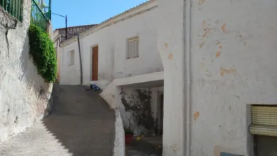 Casa en calle del Cementerio photo 8