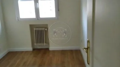 Piso en alquiler en Calle del Doce de Octubre - Imagen 2
