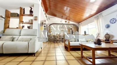 Chalet on Avinguda de l'Hospital photo 37