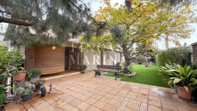 Chalet on Avinguda de l'Hospital photo 2