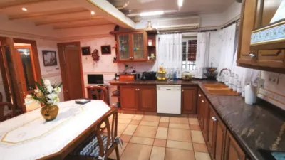 Chalet in Alzabares photo 8