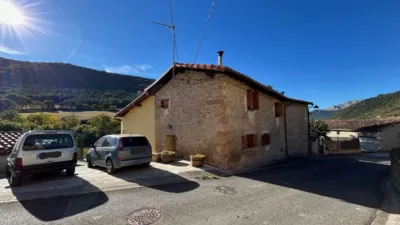 Terraced house on Calle Real photo 2