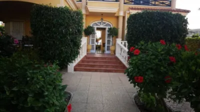 Chalet in Ciudad Jardín photo 2
