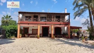 Rustic Finca in Alzabares photo 3