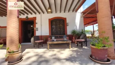 Rustic Finca in Alzabares photo 5