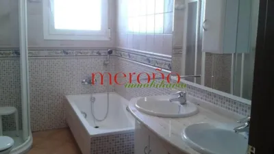 Chalet in Alzabares photo 7