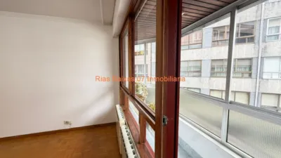 Piso en venta en Calvario, Fátima-Travesía de Vigo-San Xoán (Distrito Casco Urbano. Vigo) de 260.000 €