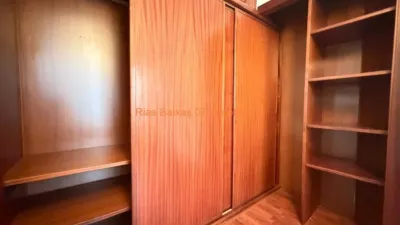 Piso en venta en Calvario, Fátima-Travesía de Vigo-San Xoán (Distrito Casco Urbano. Vigo) de 260.000 €