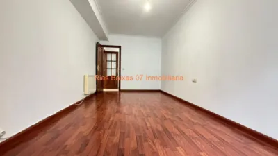 Piso en venta en Calvario, Fátima-Travesía de Vigo-San Xoán (Distrito Casco Urbano. Vigo) de 260.000 €