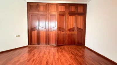 Piso en venta en Calvario, Fátima-Travesía de Vigo-San Xoán (Distrito Casco Urbano. Vigo) de 260.000 €