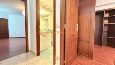 Piso en venta en Calvario, Fátima-Travesía de Vigo-San Xoán (Distrito Casco Urbano. Vigo) de 260.000 €