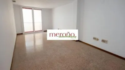 Office in City Centre photo 10