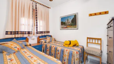 Chalet en venta en Calle Baco, Playa de los Locos-Los Frutales-Cabo Cervera (Torrevieja) de 365.000 €