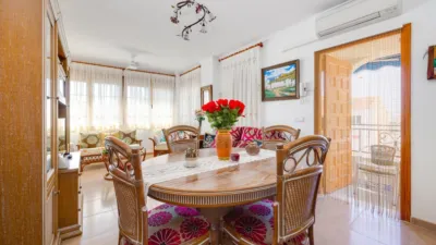 Chalet en venta en Calle Baco, Playa de los Locos-Los Frutales-Cabo Cervera (Torrevieja) de 365.000 €