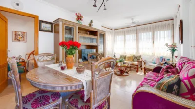 Chalet en venta en Calle Baco, Playa de los Locos-Los Frutales-Cabo Cervera (Torrevieja) de 365.000 €