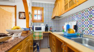Chalet en venta en Calle Baco, Playa de los Locos-Los Frutales-Cabo Cervera (Torrevieja) de 365.000 €