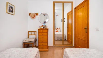 Chalet en venta en Calle Baco, Playa de los Locos-Los Frutales-Cabo Cervera (Torrevieja) de 365.000 €
