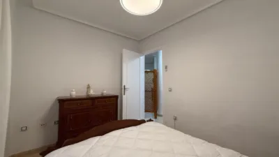 Penthouse on Calle San Pascual photo 14