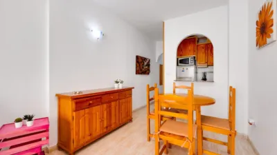 Apartment on Calle San Pascual, 235 photo 11
