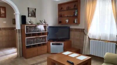 Finca rústica en alquiler en La Verónica - La Vega, Zona Cueva de Menga (Antequera) de 1.200 €<span>/mes</span>