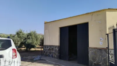 Finca rústica en alquiler en La Verónica - La Vega, Zona Cueva de Menga (Antequera) de 1.200 €<span>/mes</span>