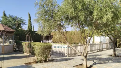 Finca rústica en alquiler en La Verónica - La Vega, Zona Cueva de Menga (Antequera) de 1.200 €<span>/mes</span>