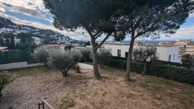 Chalet on Carrer d'Arquimedes photo 31