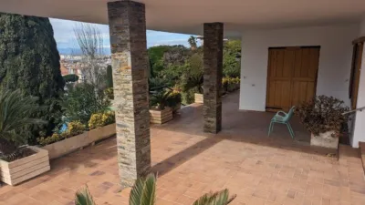 Chalet on Carrer d'Arquimedes photo 36
