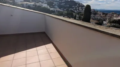 Chalet on Carrer d'Arquimedes photo 46