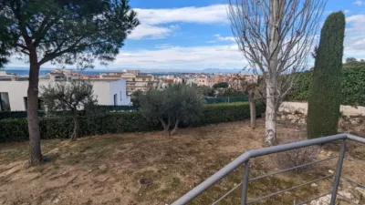 Chalet on Carrer d'Arquimedes photo 47