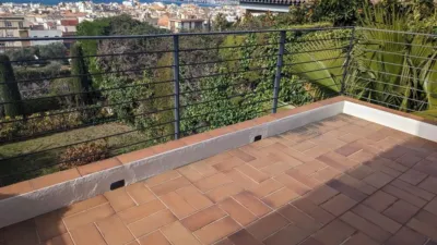 Chalet on Carrer d'Arquimedes photo 49